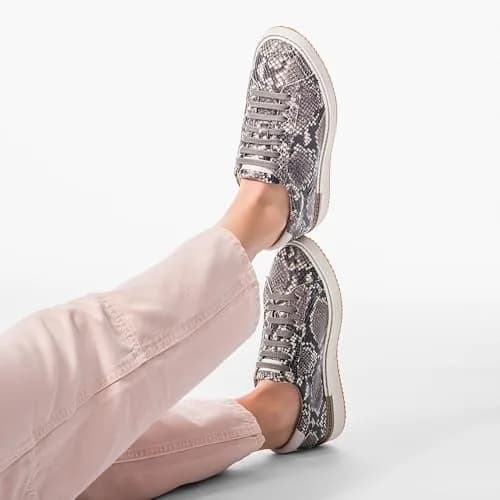 Womens Sabine Sneaker