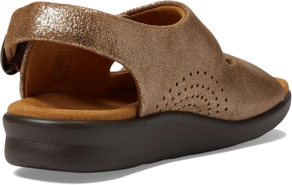 Women's Relaxed Heel Strap Sandal