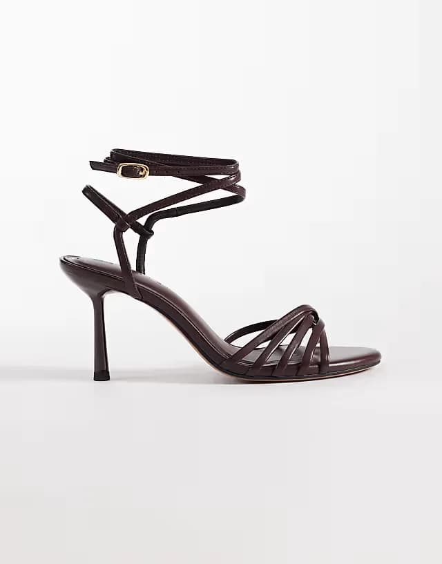 Heroic minimalist strappy heeled sandals in chocolate