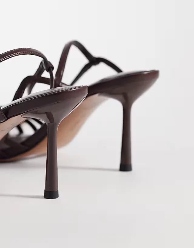 Heroic minimalist strappy heeled sandals in chocolate
