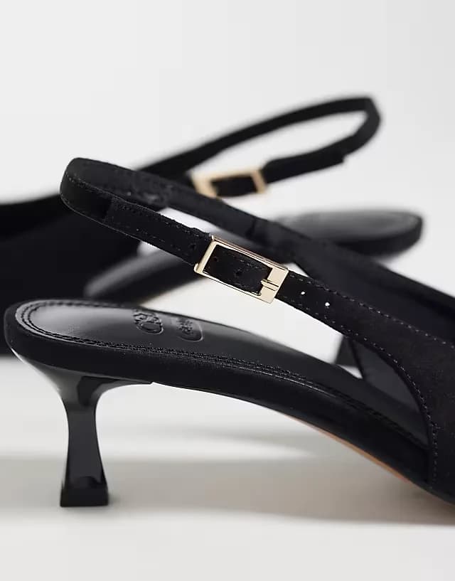 Skip slingback kitten heel shoes in black suedette