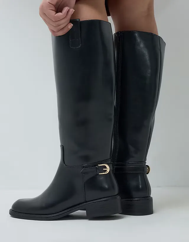 Curve Cecile flat riding knee boots in black