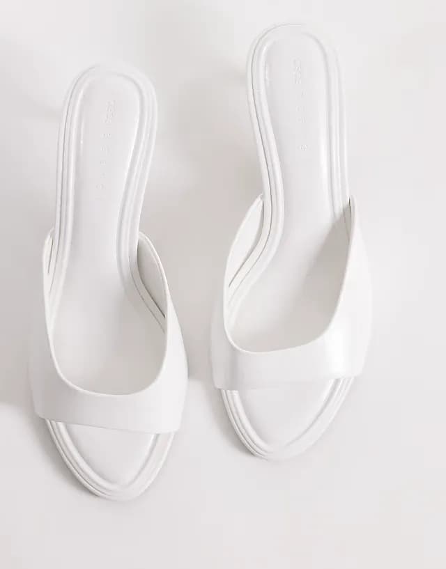 Wide Fit High-Five kitten heel mules in white
