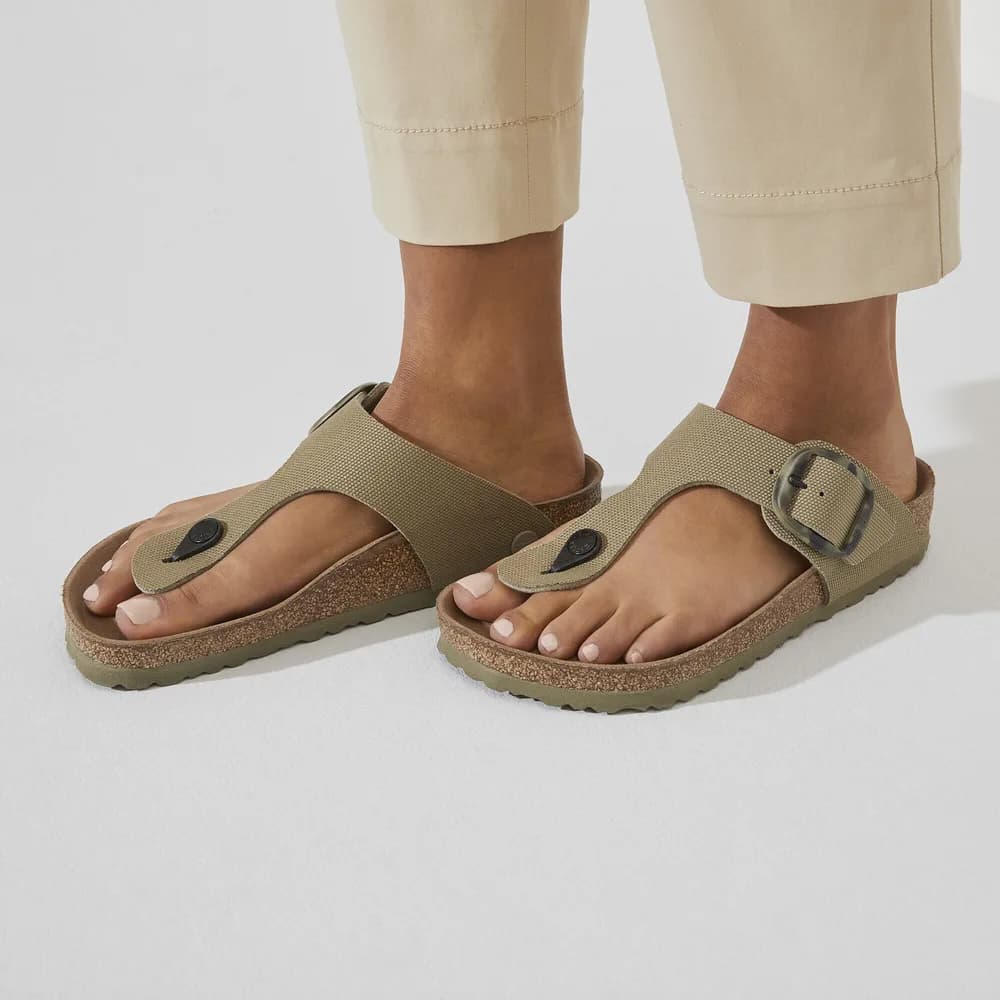 Gizeh Vegan Big Buckle Textile Faded Khaki