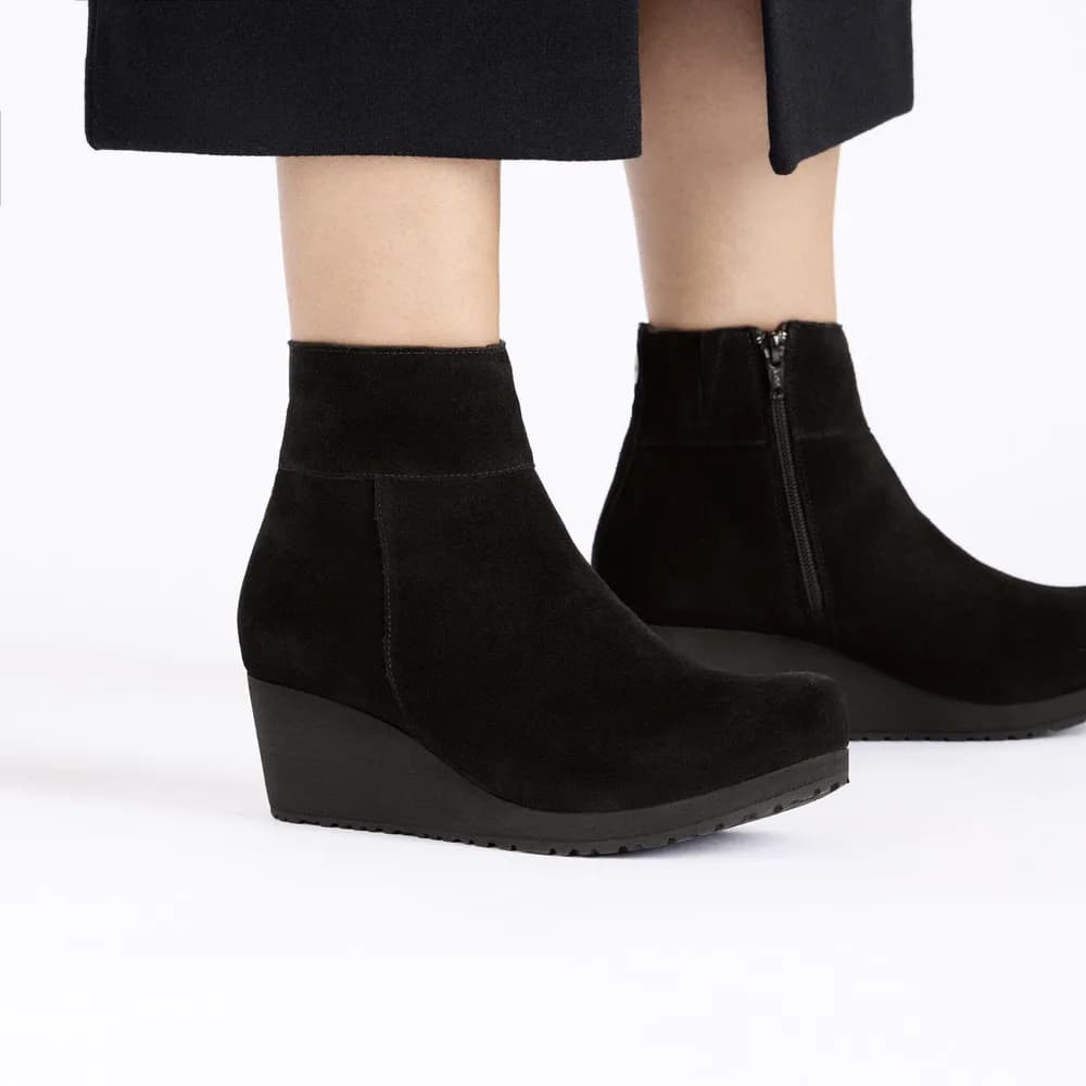 Ebba Suede Leather Black/Black