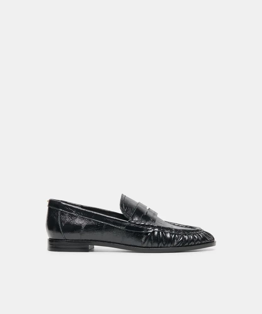 Dolce Vita shoe preview