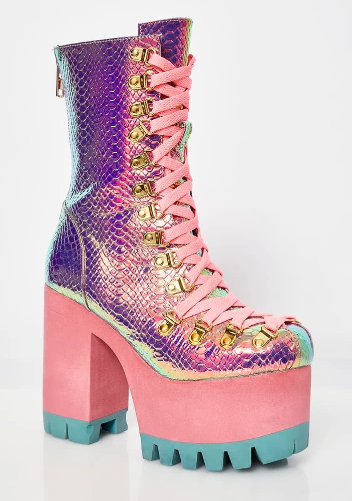 Poisonous Vixen Snake Platform Boots