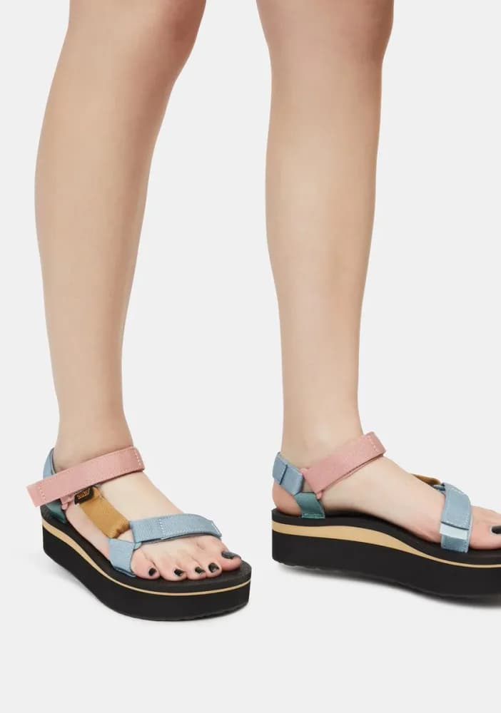 Light Multi Flatform Universal Sandals