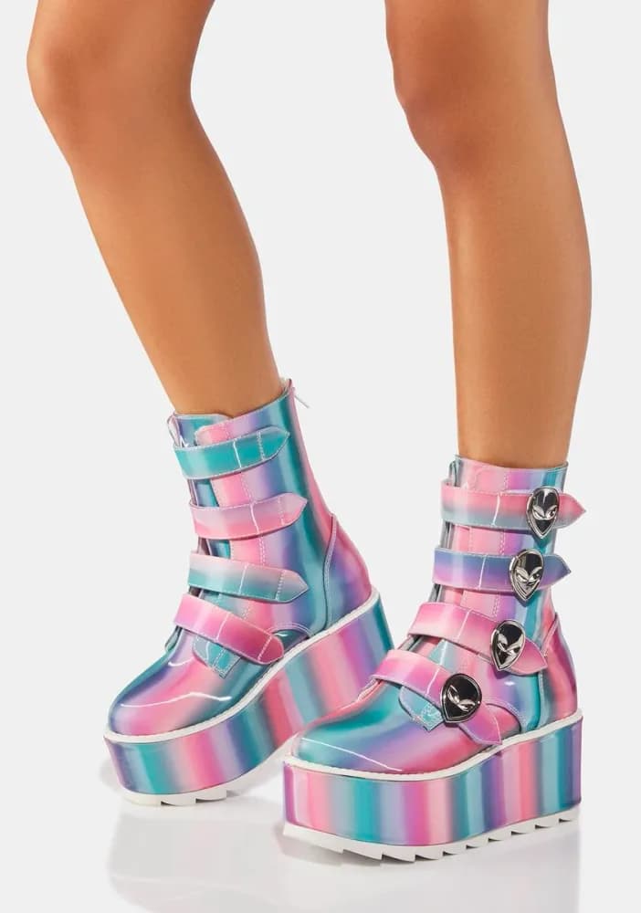Prizmatiq Pastel Karma Alien Boots