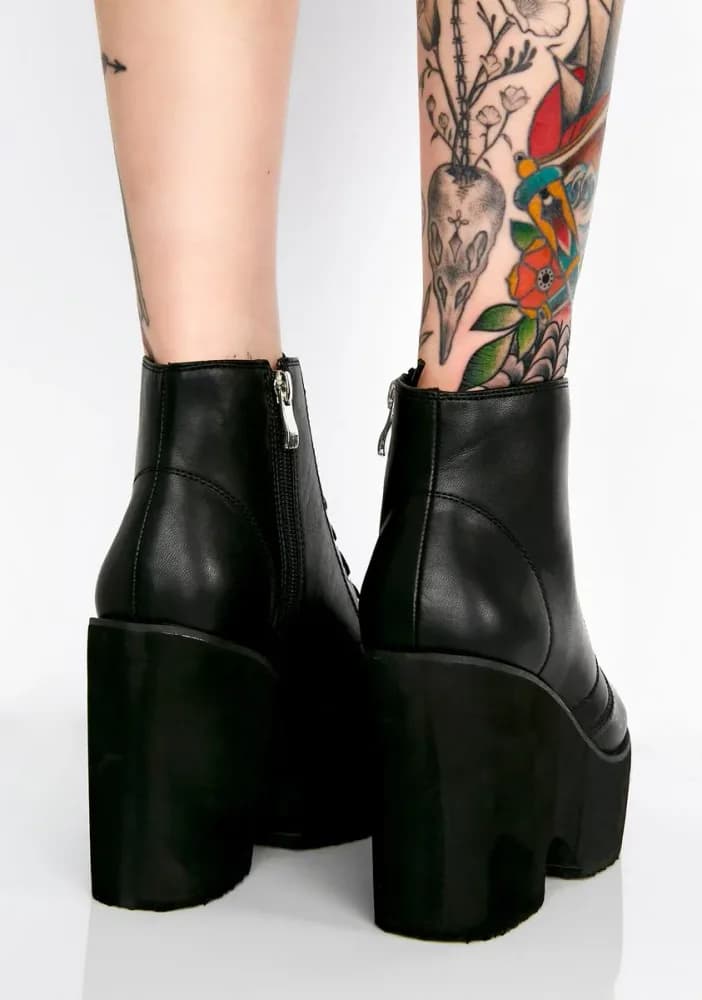Truck Stopper Platform Boots