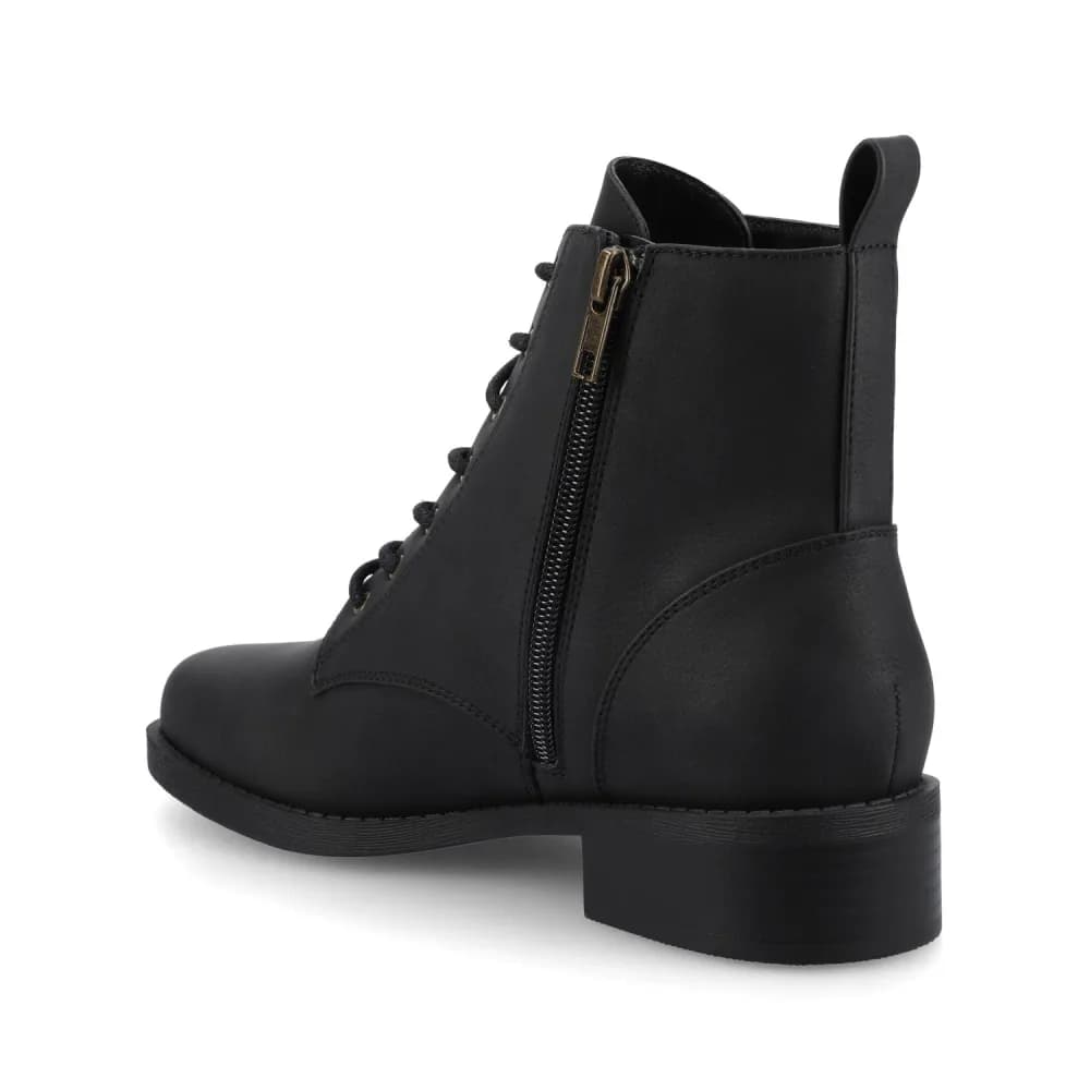 KODAH ANKLE BOOTS IN WIDE