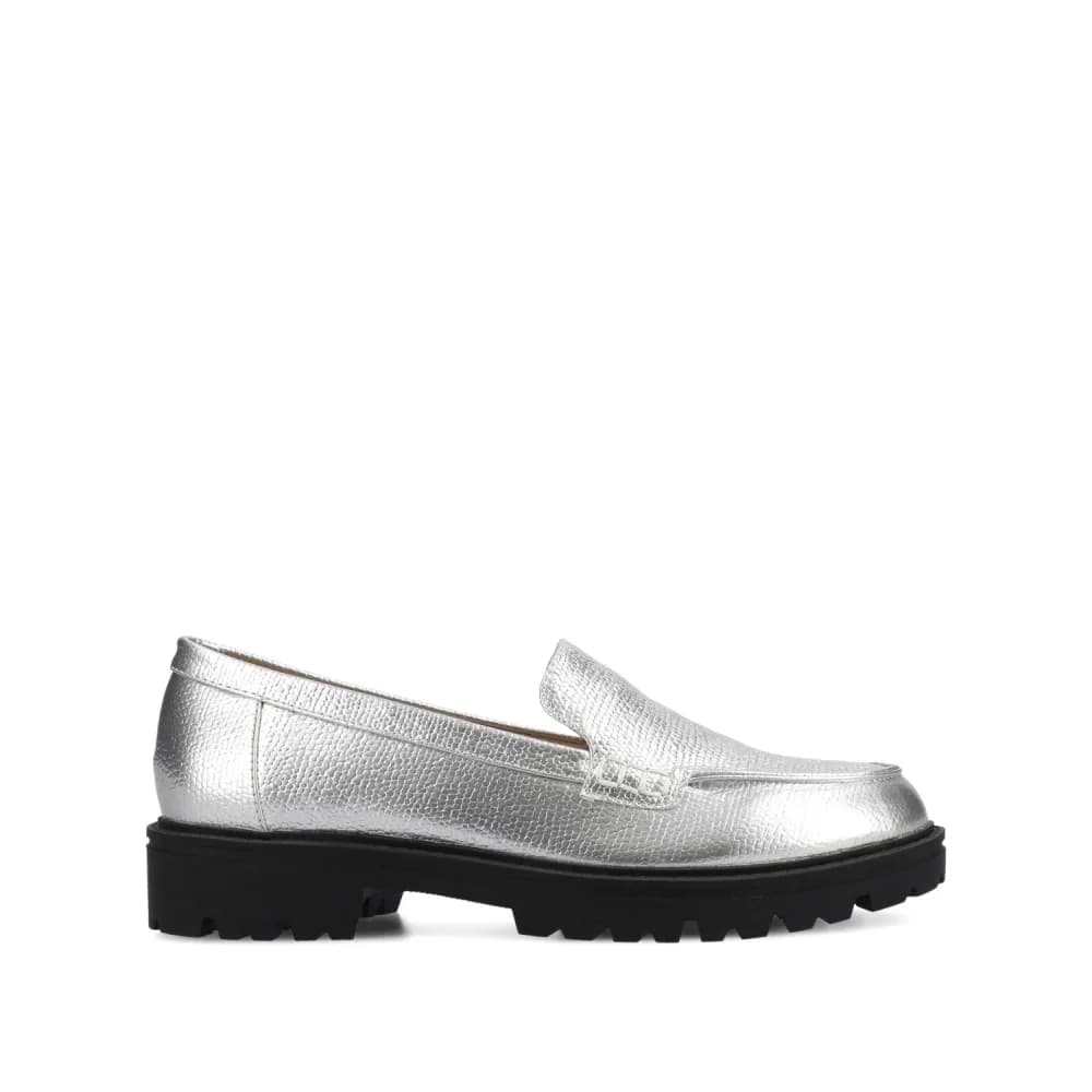 ERIKA SLIP ON LOAFER IN WIDE