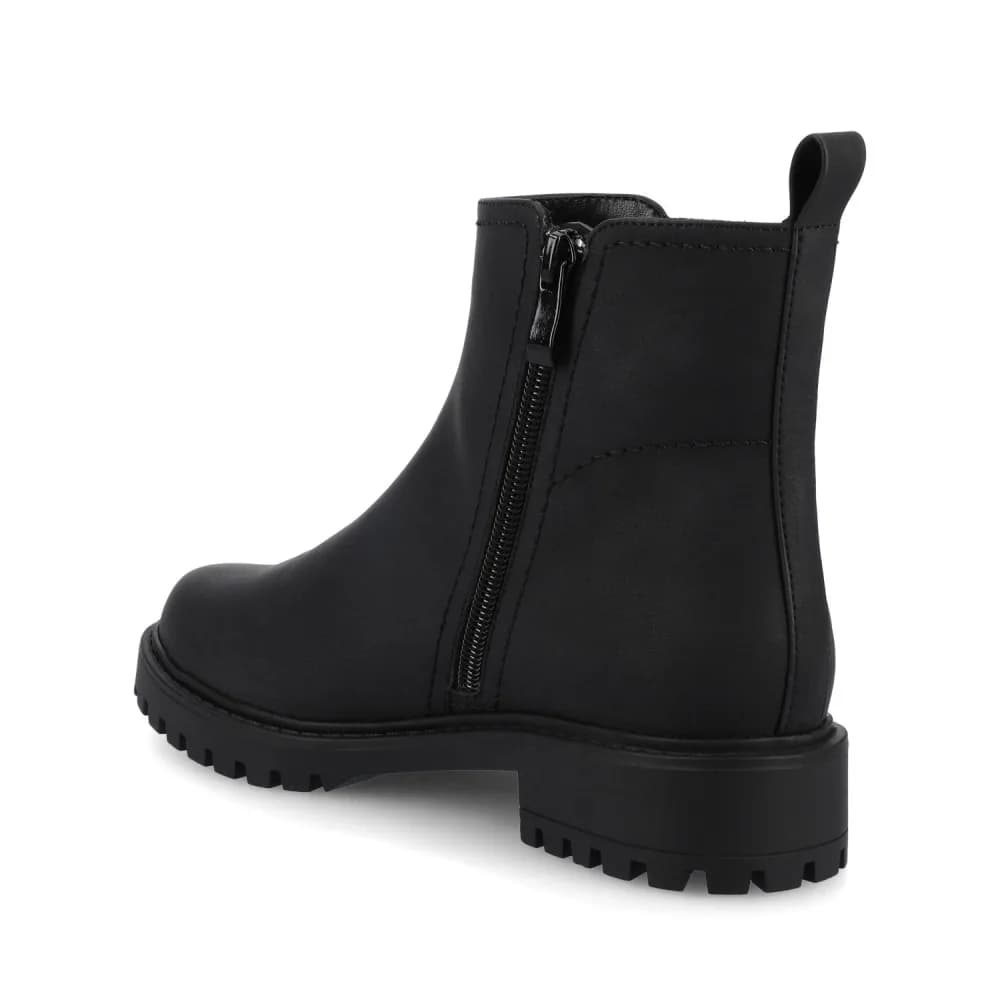 JUNNAH CHELSEA BOOTS IN WIDE