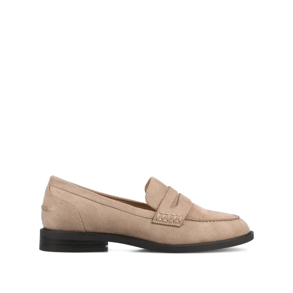 BROOKS PENNY LOAFER IN WIDE