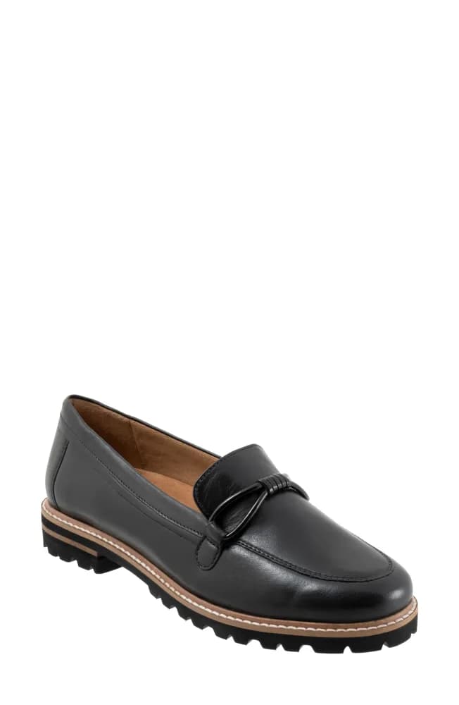 Fiora Loafer