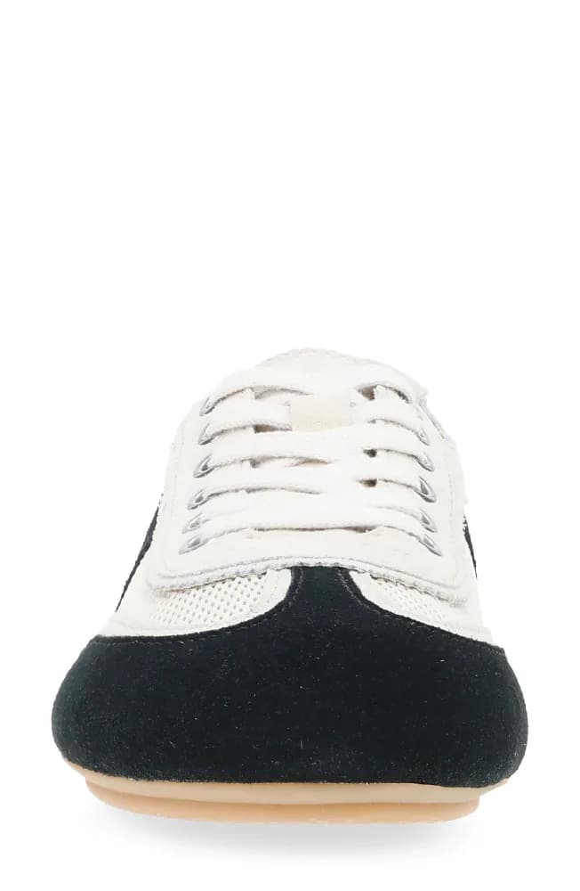 Milana Sneaker