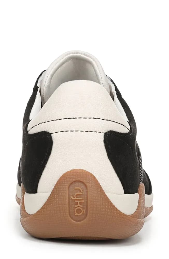 Era Sneaker