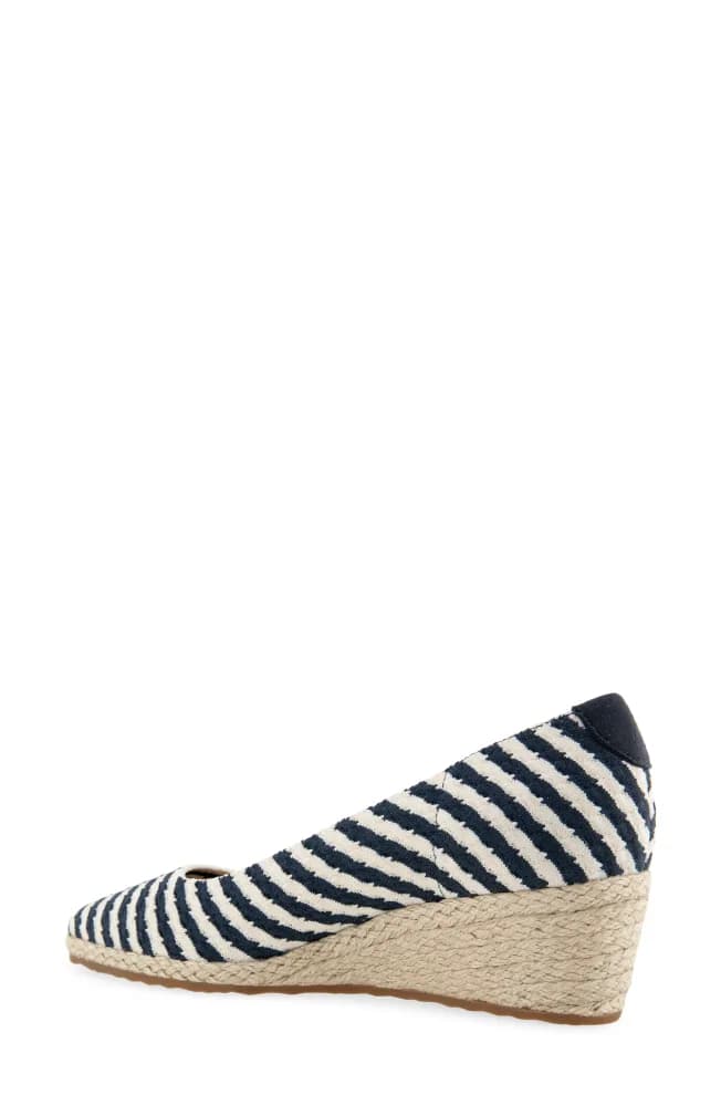 Roma Wedge Pump