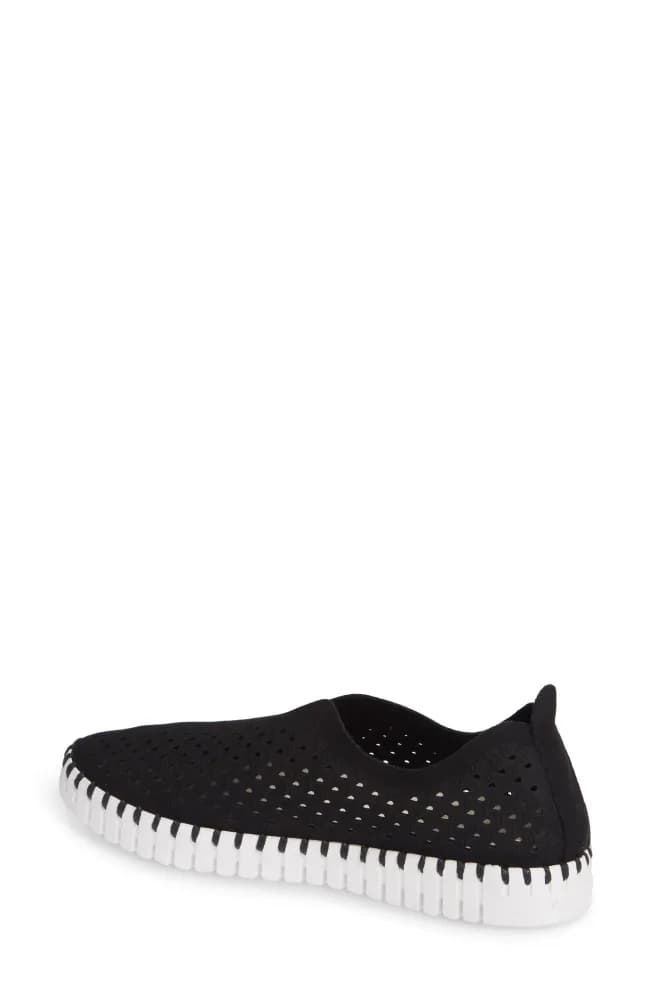 Tulip 139 Perforated Slip-On Sneaker