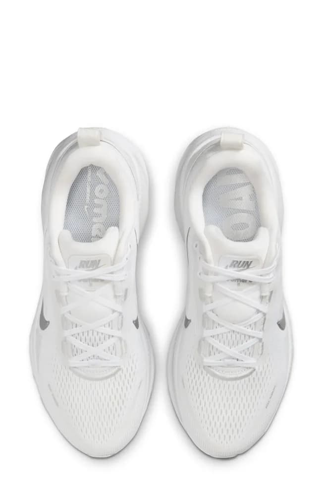 Vomero 18 Running Shoe