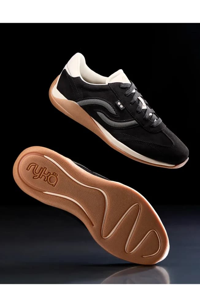 Era Sneaker