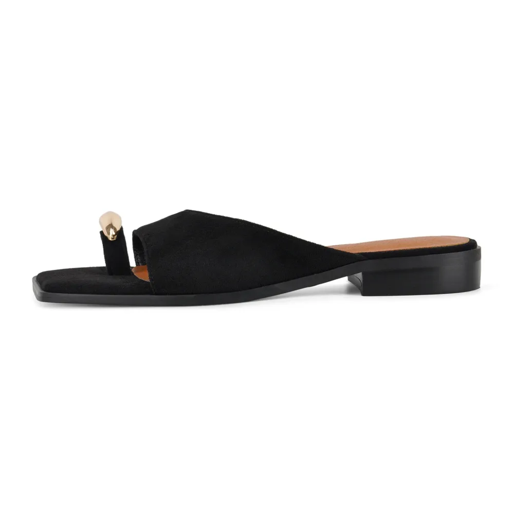 Suede Metal Toe Ring Flip-Flop Sandals Flats