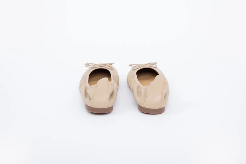 OLIVIA FLAT (BEIGE)