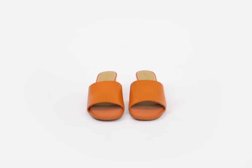 PIPPY SANDAL (ORANGE)