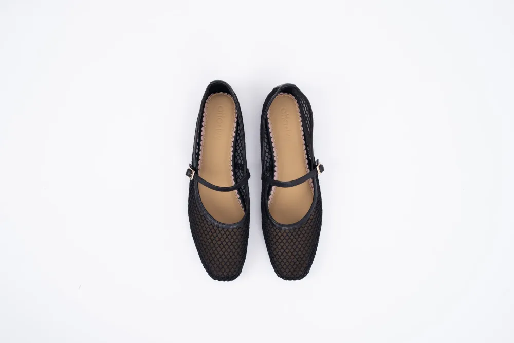 ERICA FLAT (BLACK)