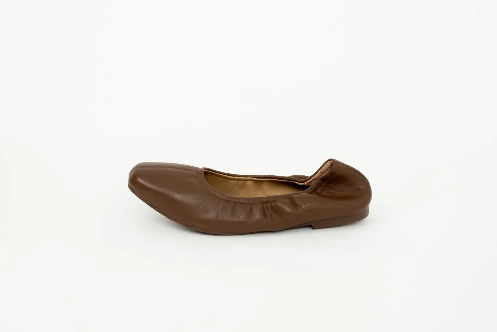 MOLLY FLAT (BROWN)