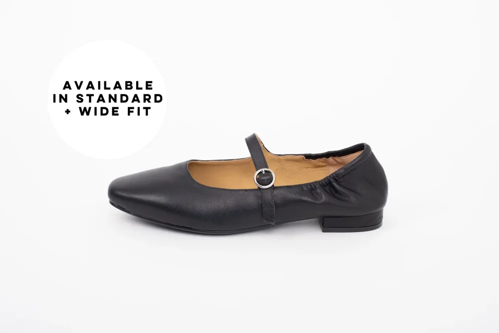 BONNIE FLAT (BLACK)