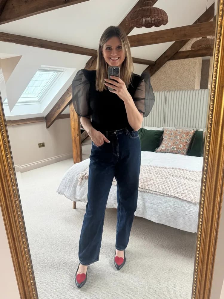 ROSIE FLAT (BLACK LEATHER/ RED SUEDE)
