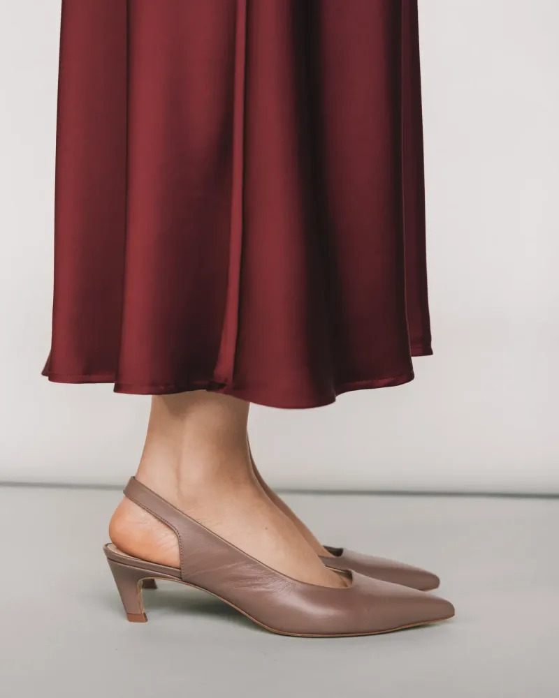 The Claire Slingback