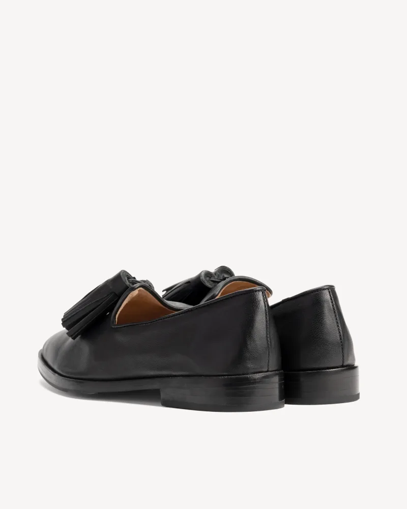 The Tassel Daily Loafer