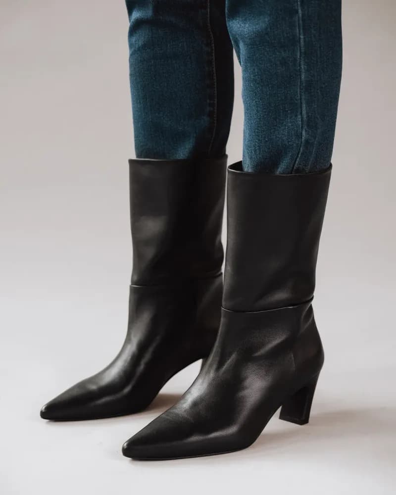 The Toujours Midi Boot