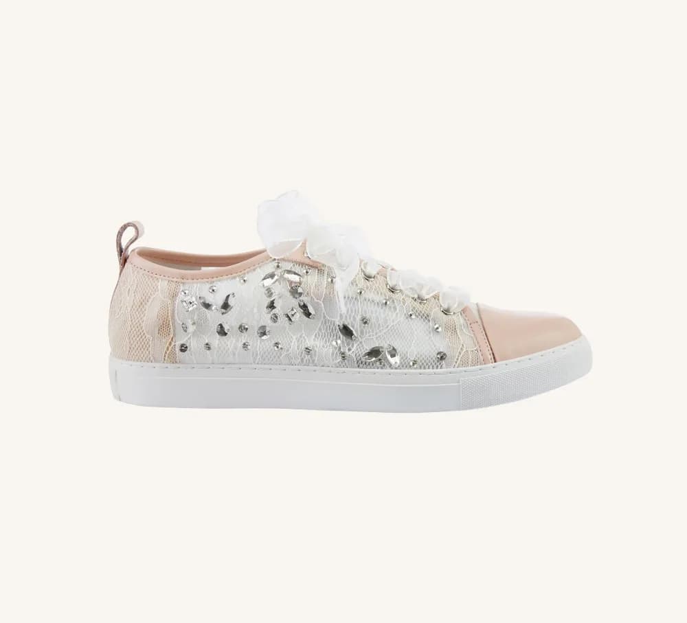 Hopey Leather Dress Sneaker Built-In Arch Support Standard and Wide