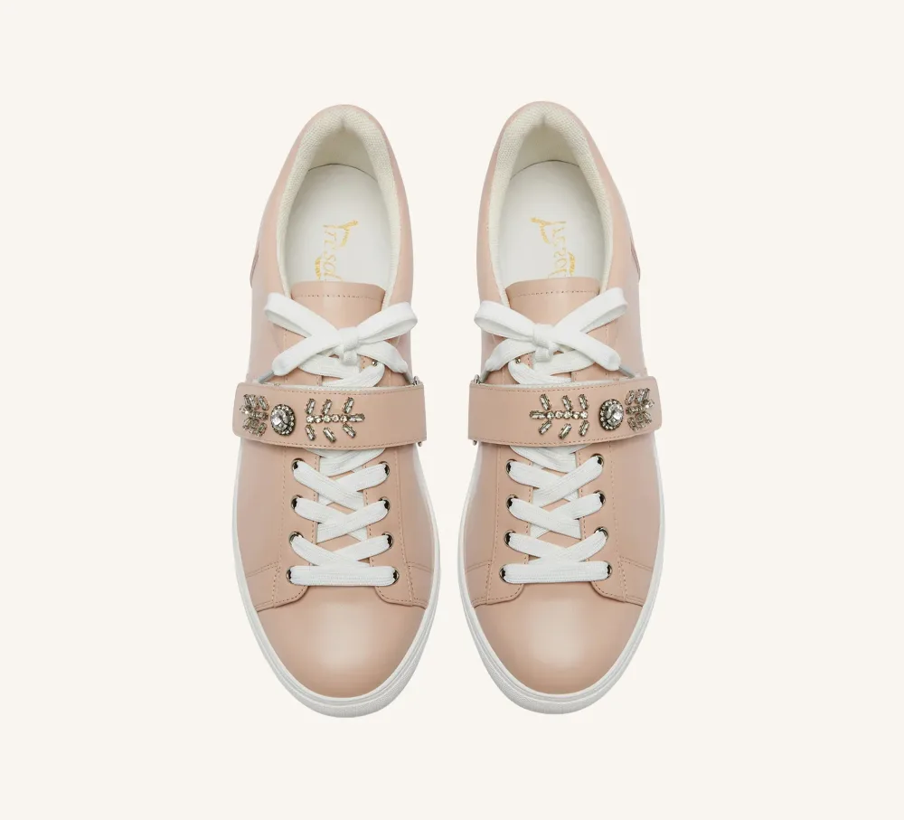 Gabby Leather Fashion Sneaker Built-In Arch Support Standard and Wide