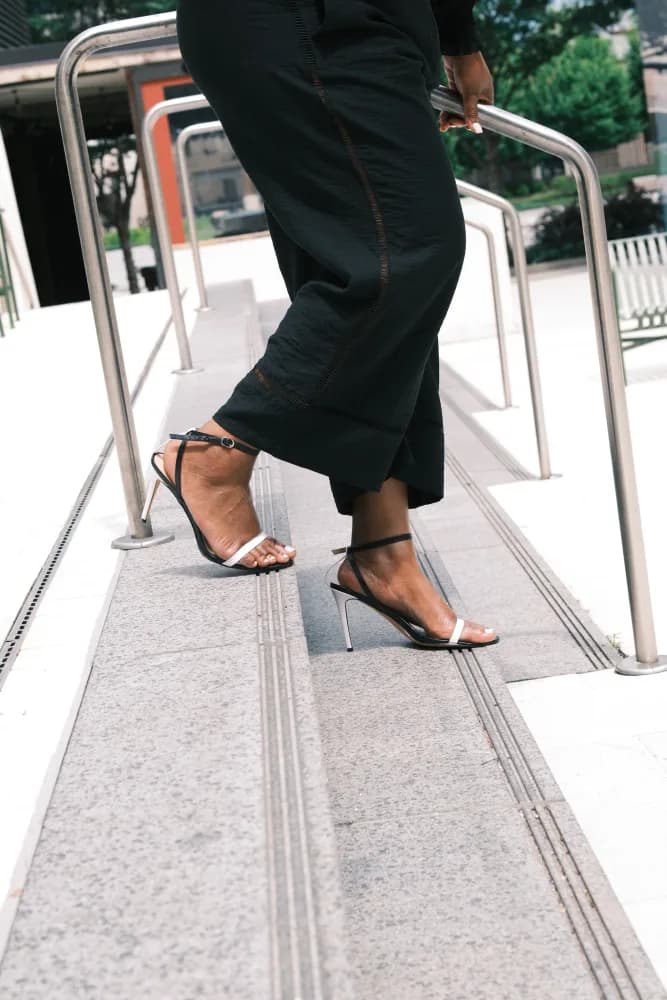 Quinn Sandals