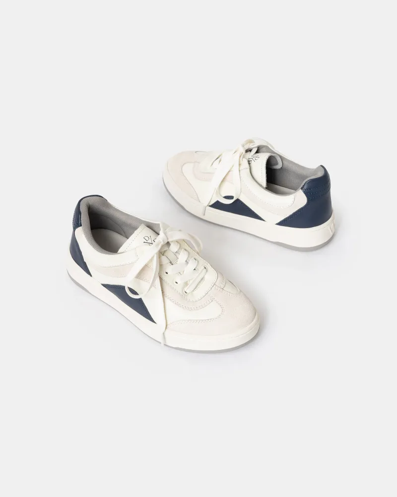 Nola Everyday Sneakers