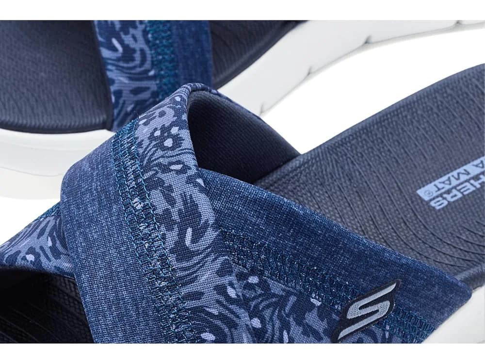 On-The-Go GO Walk Flex Sandals w/ Floral Print