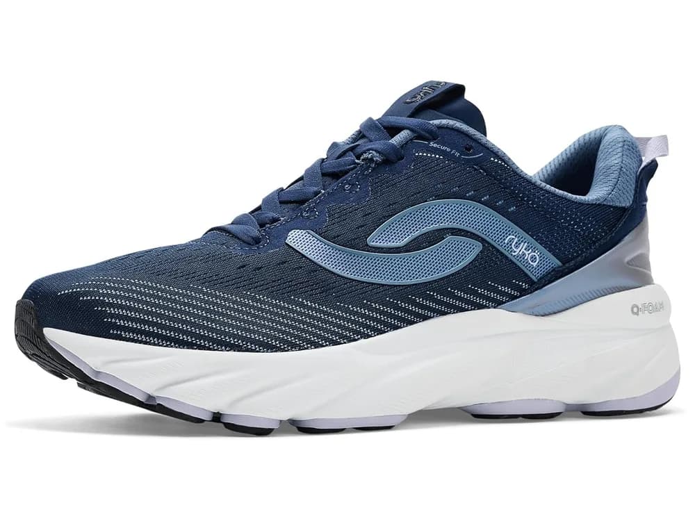 Distance LX Running Sneaker