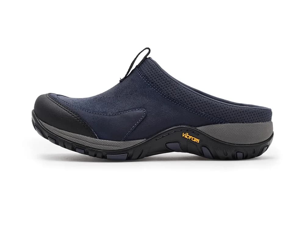 Pia Clogs