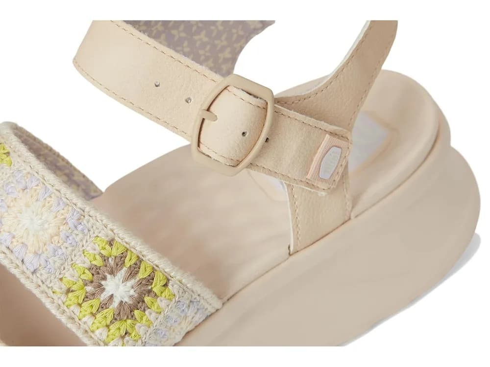 Delray Buckle Cottage Crochet