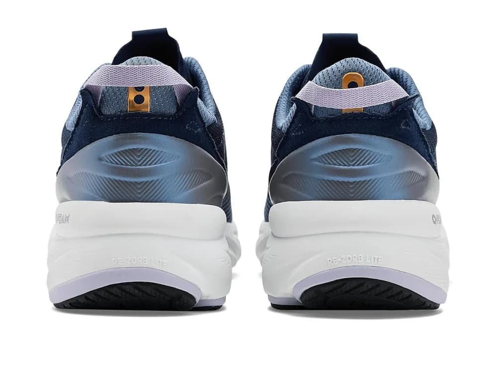 Distance LX Running Sneaker