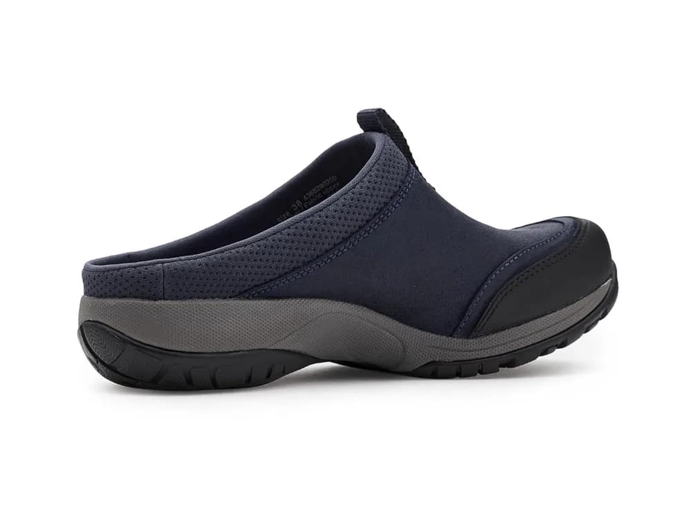 Pia Clogs